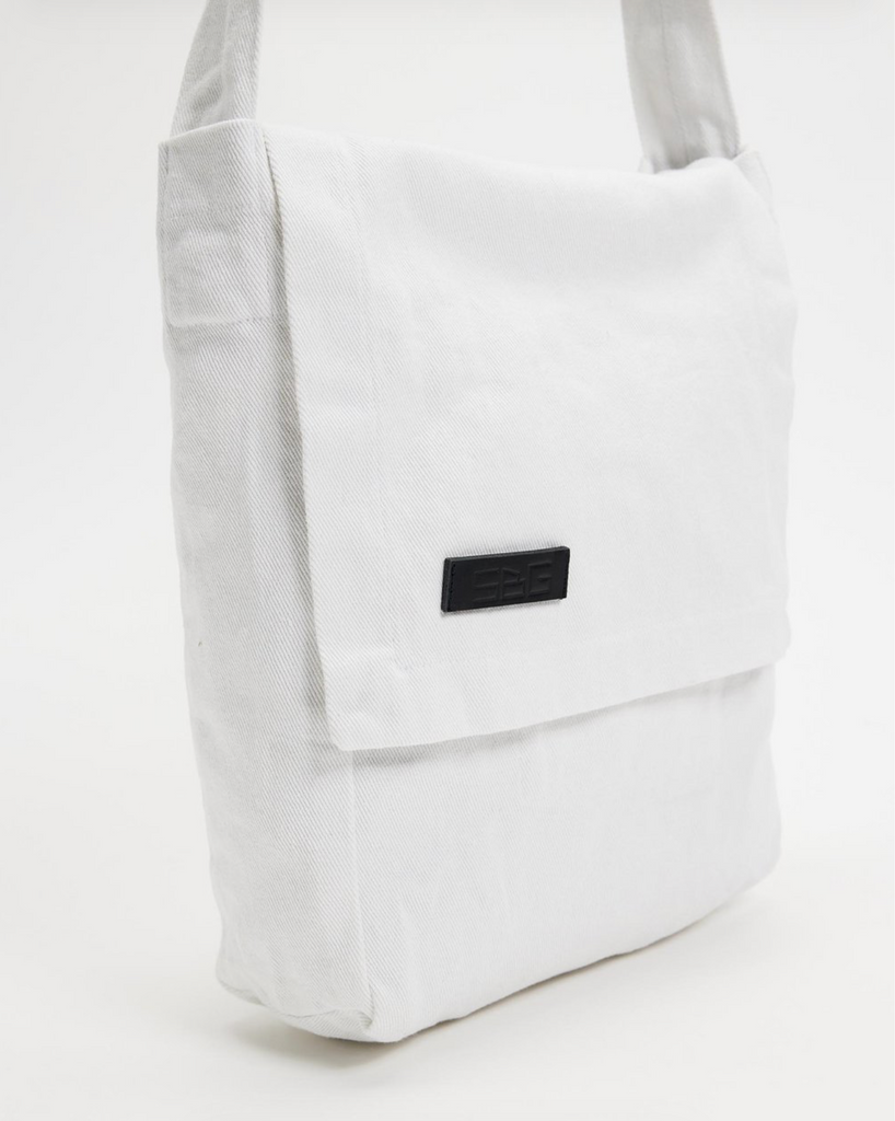 FLUORSPAR - Denim Shoulder Bag - White