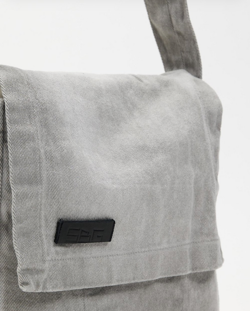 FLUORSPAR - Denim Shoulder Bag - Grey Pigment